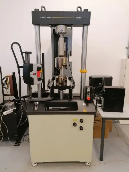 F&aacute;raszt&oacute;g&eacute;pek